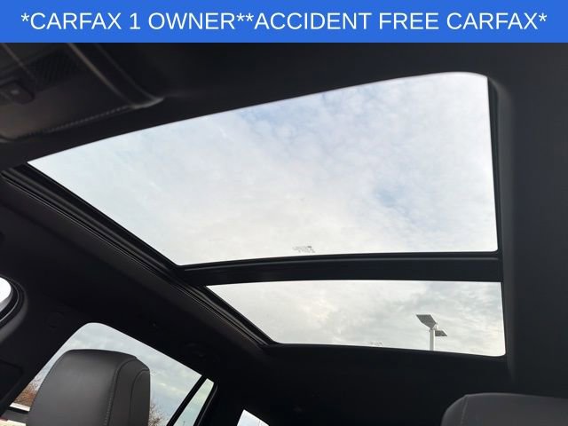 Used 2025 Cadillac XT6 Premium Luxury image 26