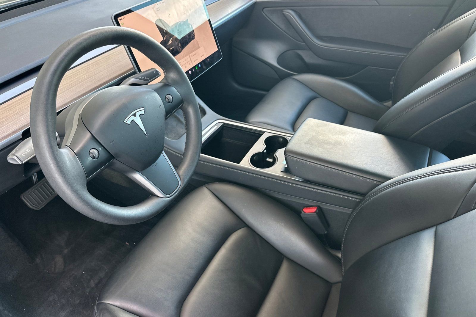 Used 2023 Tesla Model 3 Standard Range image 10