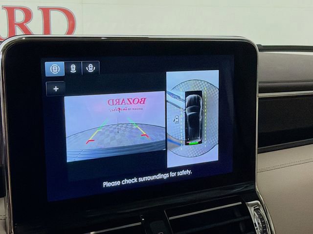 Used 2021 Lincoln Navigator Reserve w/ Luxury Package AWD/4WD image 17