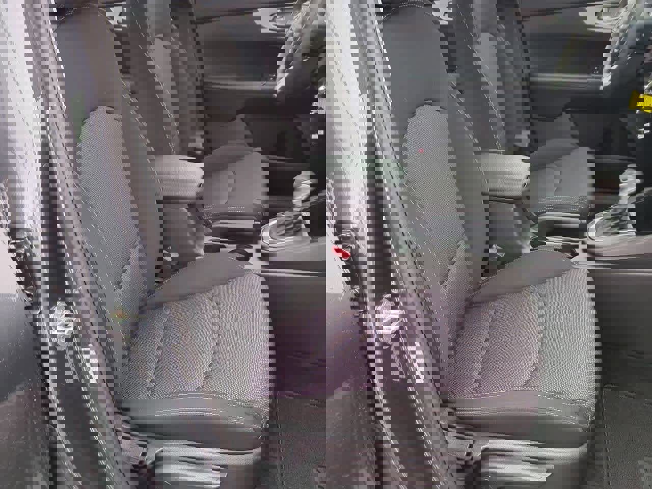 Used 2022 Kia Forte LXS image 19