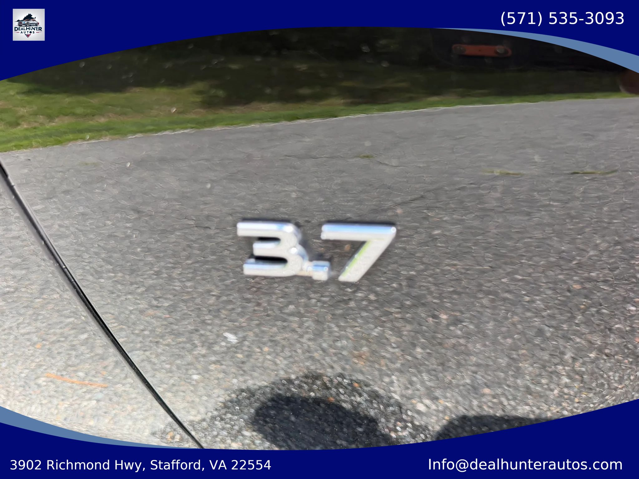 Used 2015 INFINITI Q70 3.7 AWD/4WD image 7