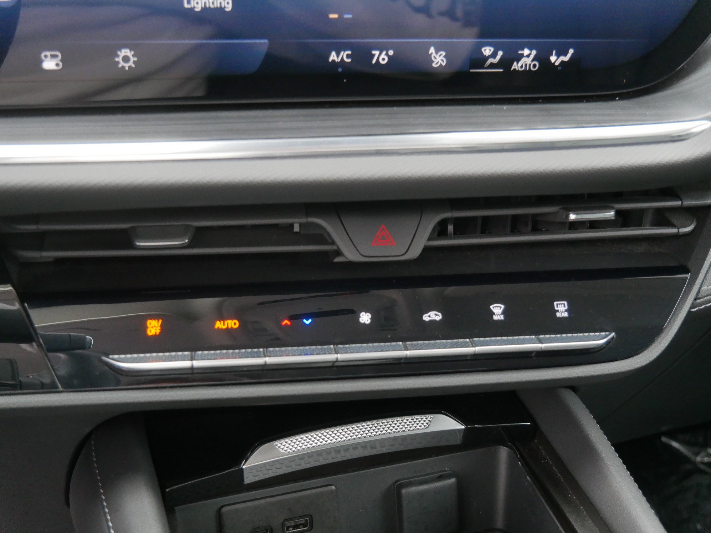 Used 2025 Buick Envision Preferred image 23