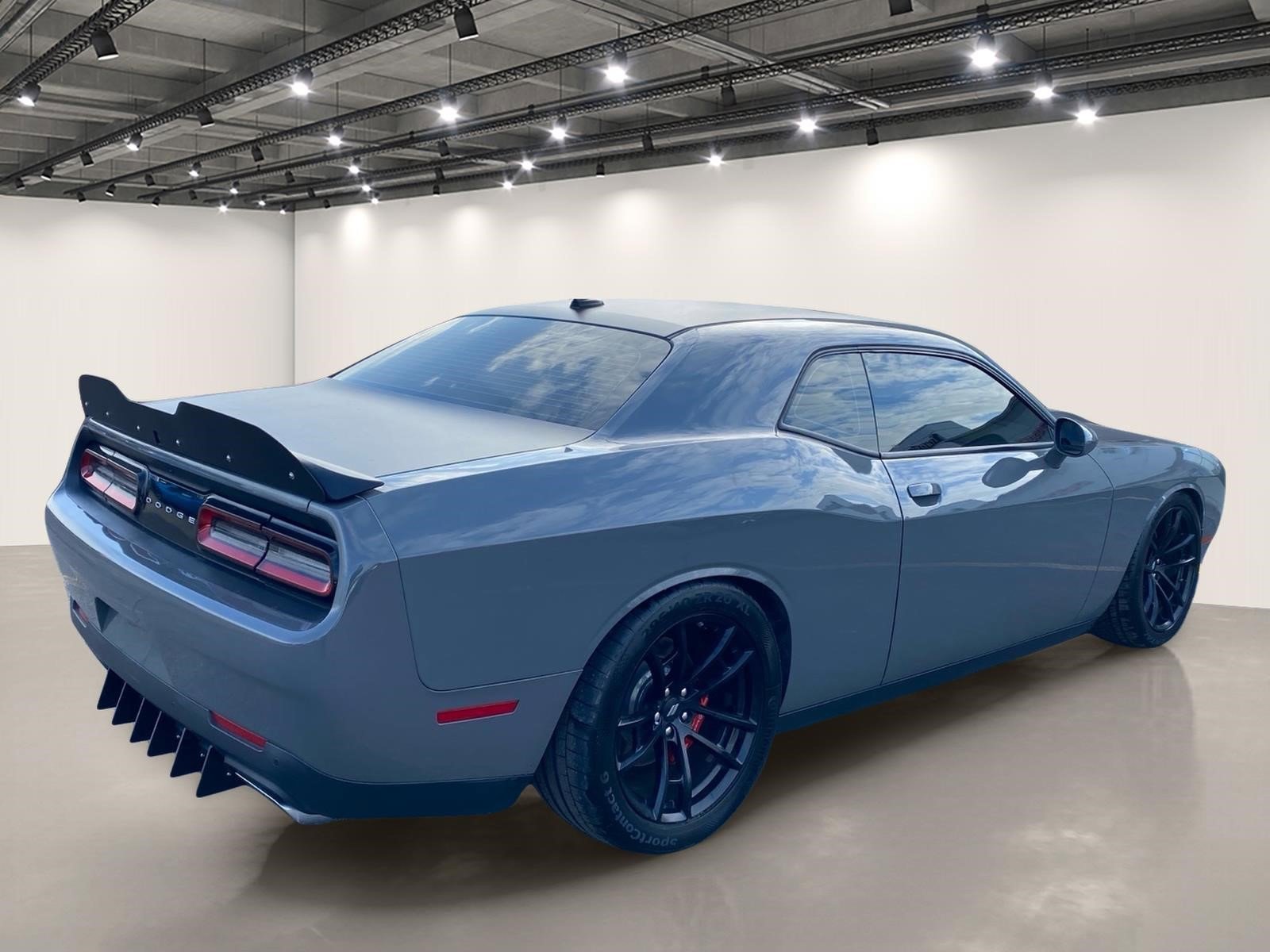 Used 2018 Dodge Challenger T/A image 7