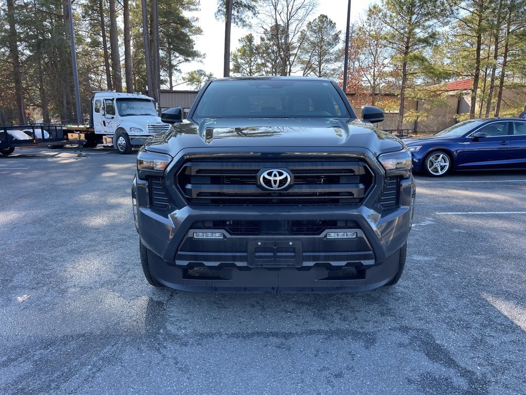 Used 2025 Toyota Tacoma SR5 image 3