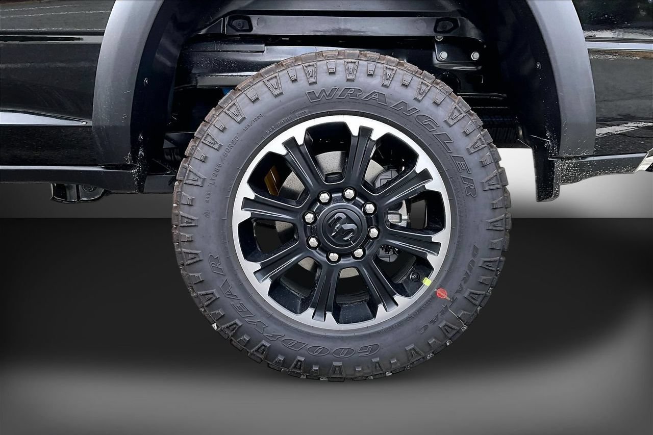 New 2026 RAM 2500 Warlock AWD/4WD image 33