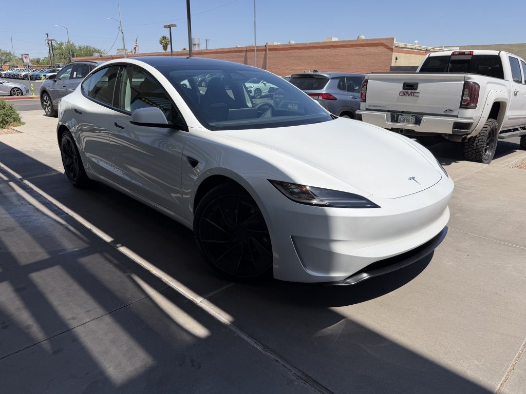 Used 2025 Tesla Model 3 Performance AWD/4WD image 6