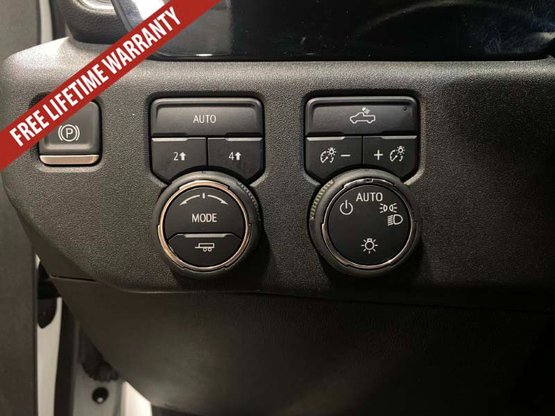 Used 2025 Chevrolet Silverado 1500 LT AWD/4WD image 36