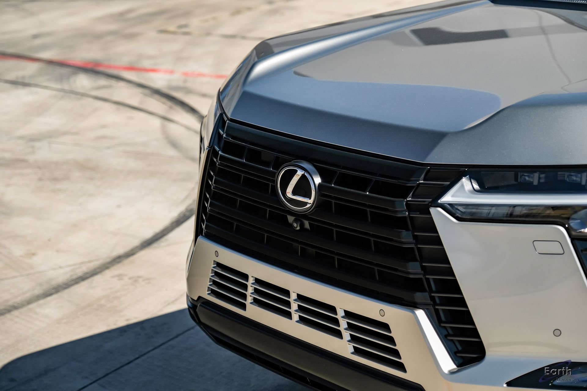 Used 2025 Lexus GX 550 550 Luxury+ HUD Traffic LIFTED w/ Accessory Package (2T) image 27