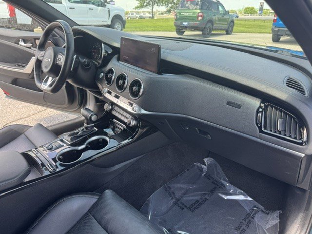 Used 2022 Kia Stinger GT-Line w/ Sun & Sound Package AWD/4WD image 38