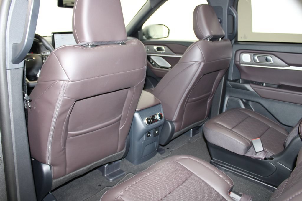New 2026 Ford Explorer Platinum RWD image 26