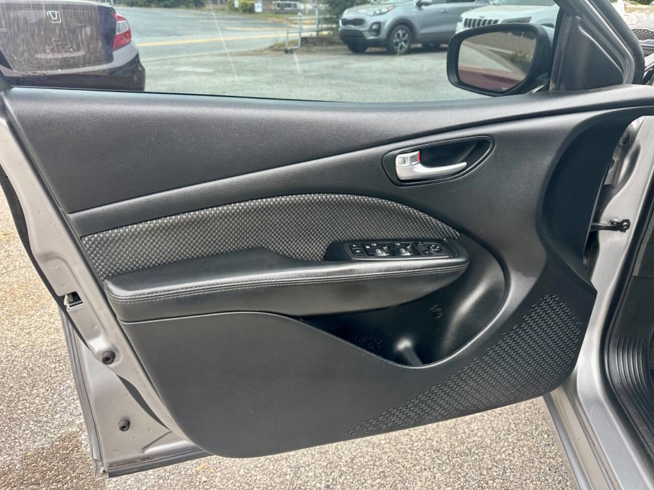 Used 2016 Dodge Dart SE w/ Convenience Group FWD image 11