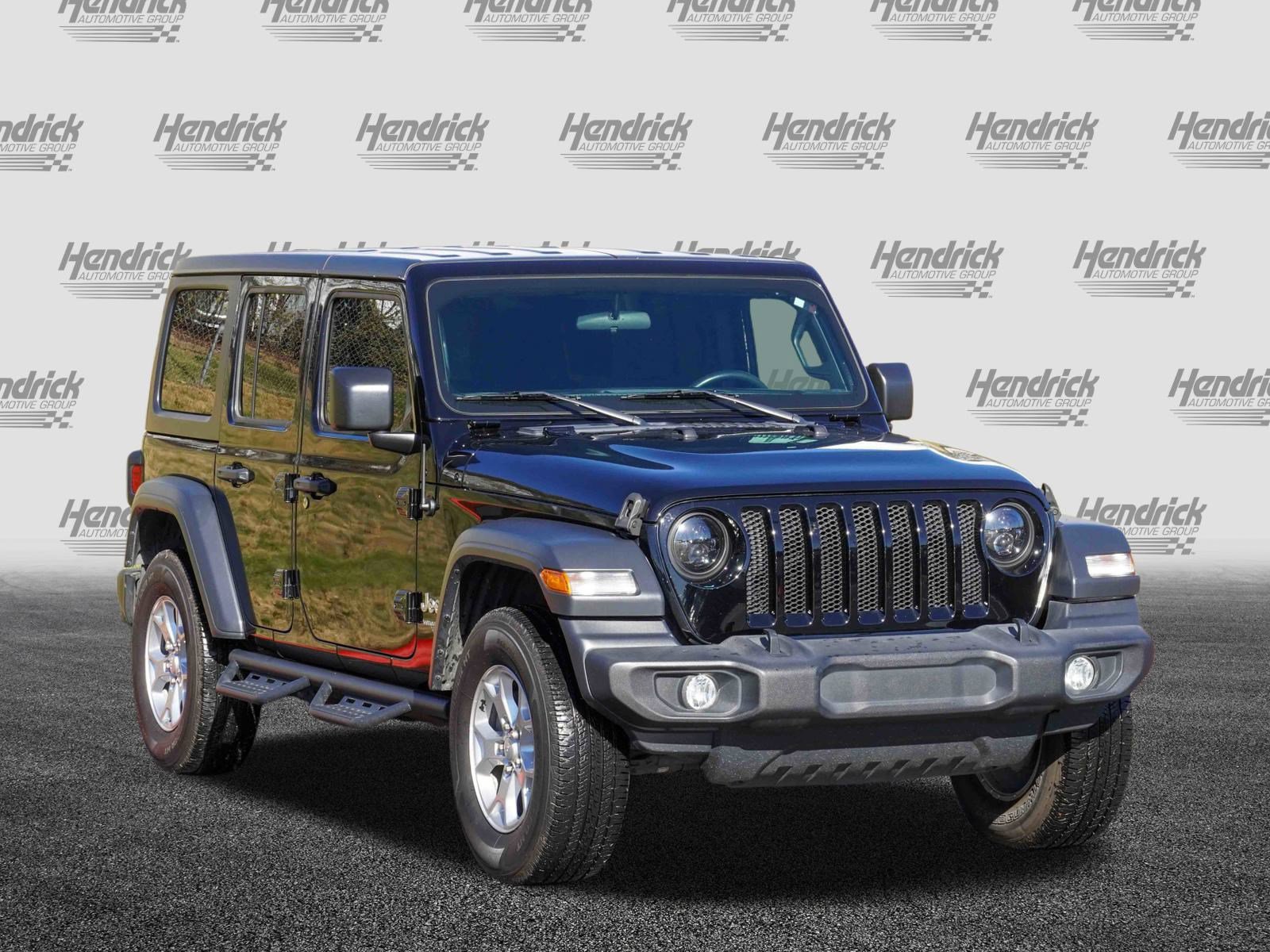 Used 2019 Jeep Wrangler Unlimited Sport S image 2