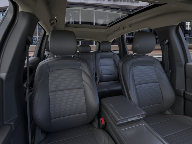 New 2026 Lincoln Nautilus Reserve AWD/4WD image 10
