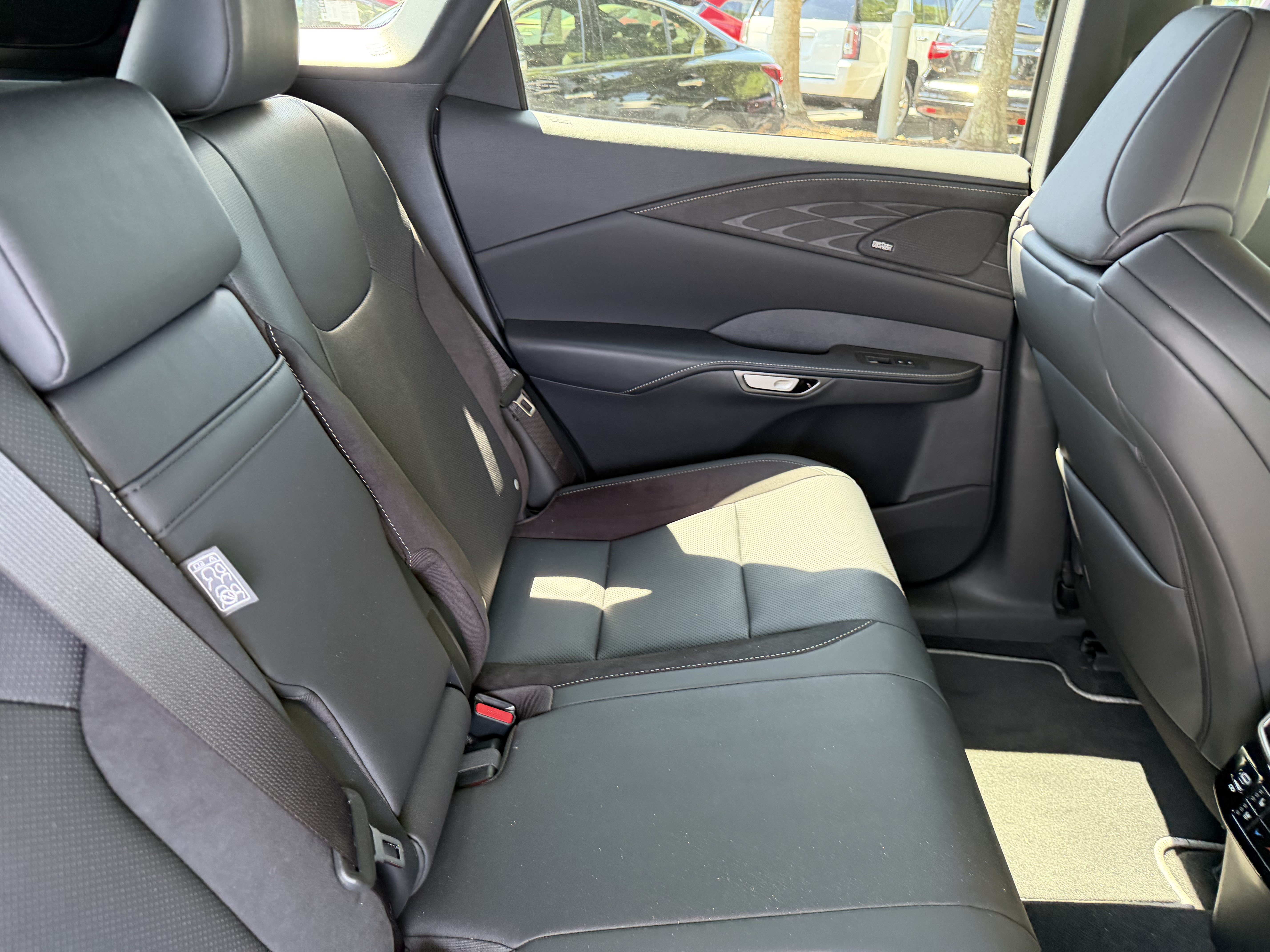 Used 2026 Lexus RX 500h F Sport w/ Appearance Package AWD/4WD image 48