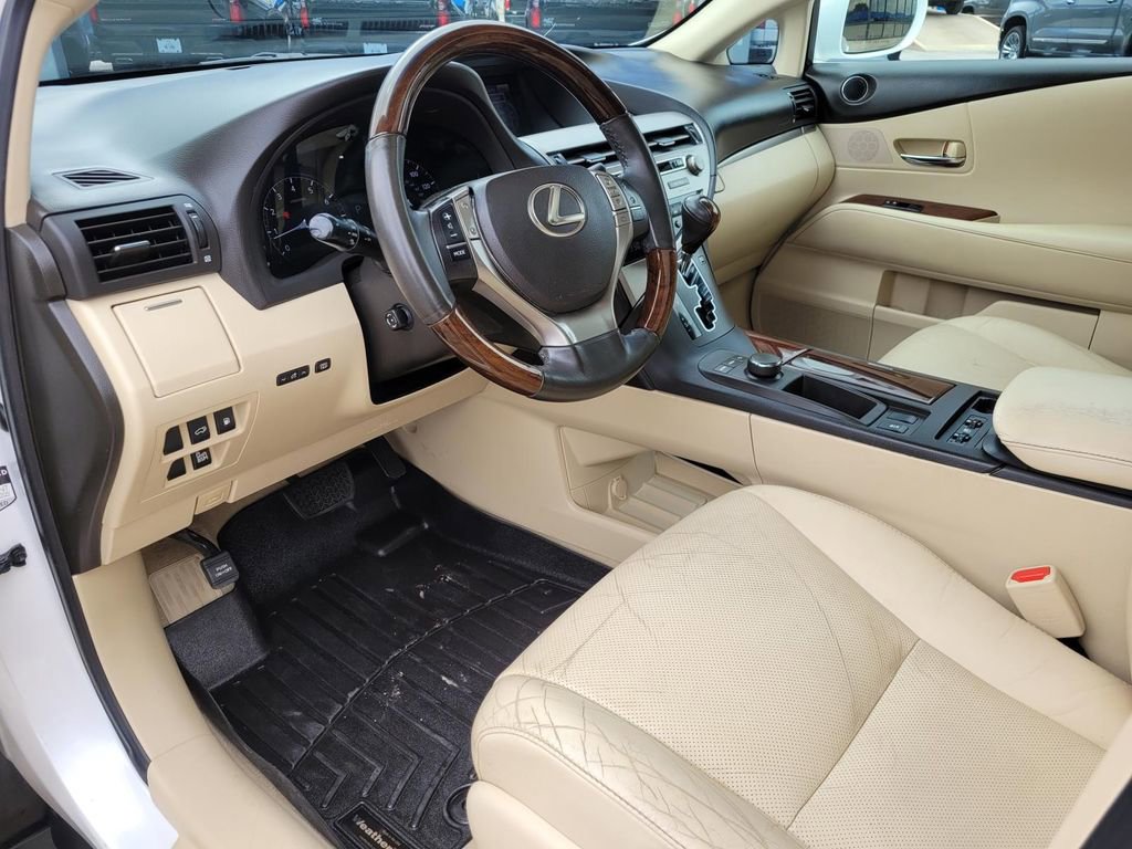 Used 2015 Lexus RX 350 FWD image 2