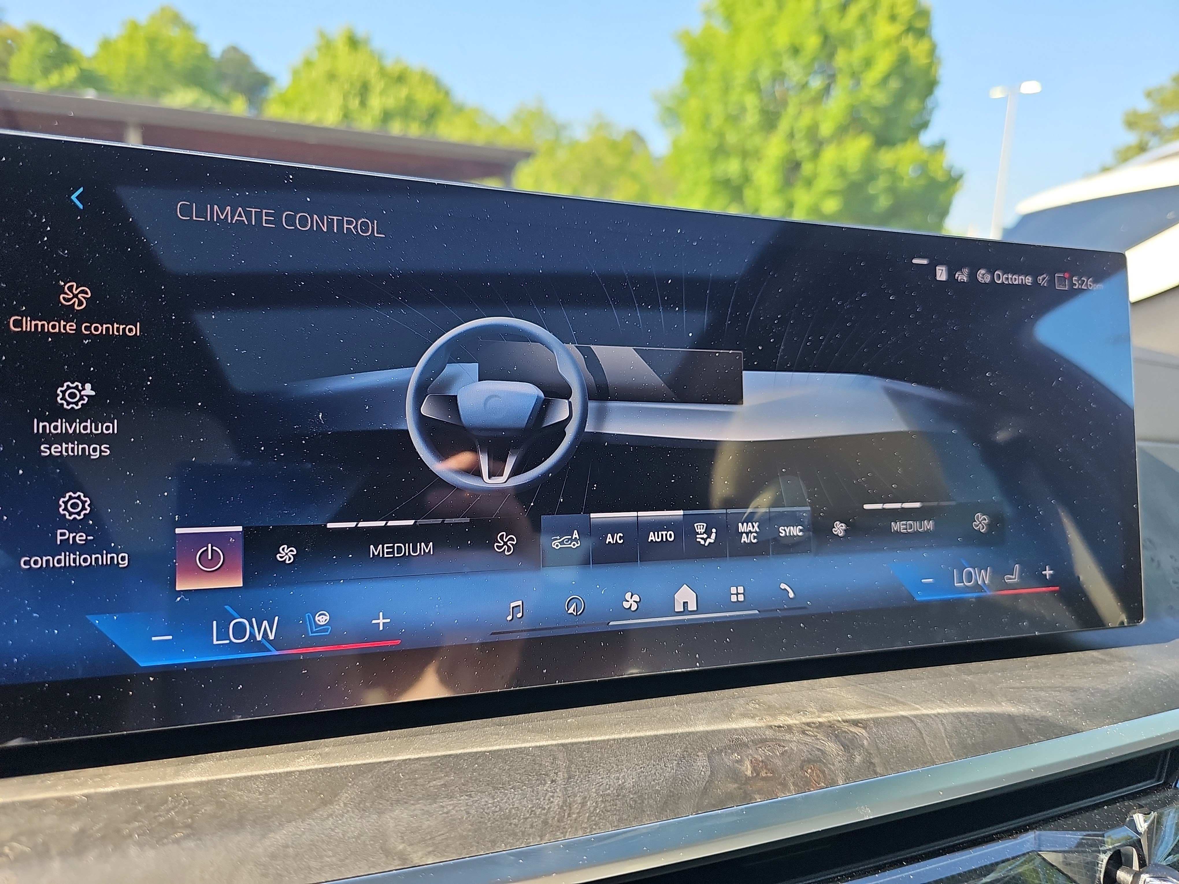 New 2026 BMW X6 xDrive40i w/ Climate Comfort Package AWD/4WD image 22