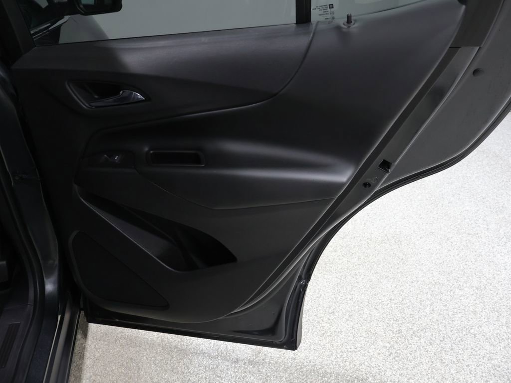 Used 2018 Chevrolet Equinox LT FWD image 21
