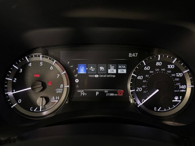 Used 2024 Toyota Highlander XSE FWD image 22