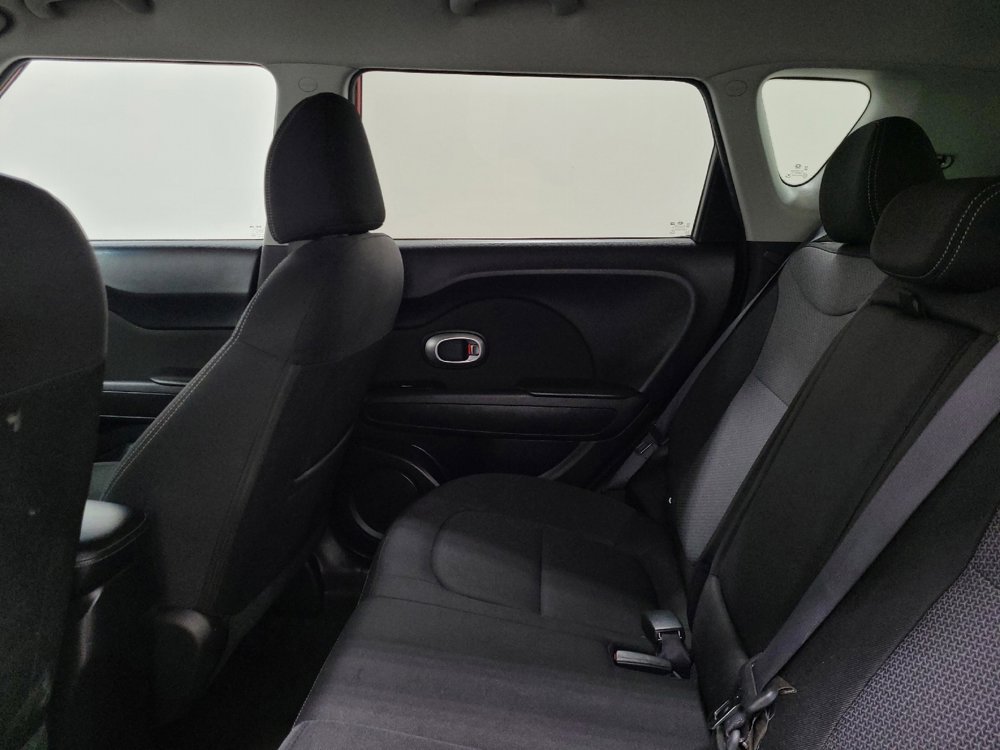 Used 2019 Kia Soul + FWD image 18