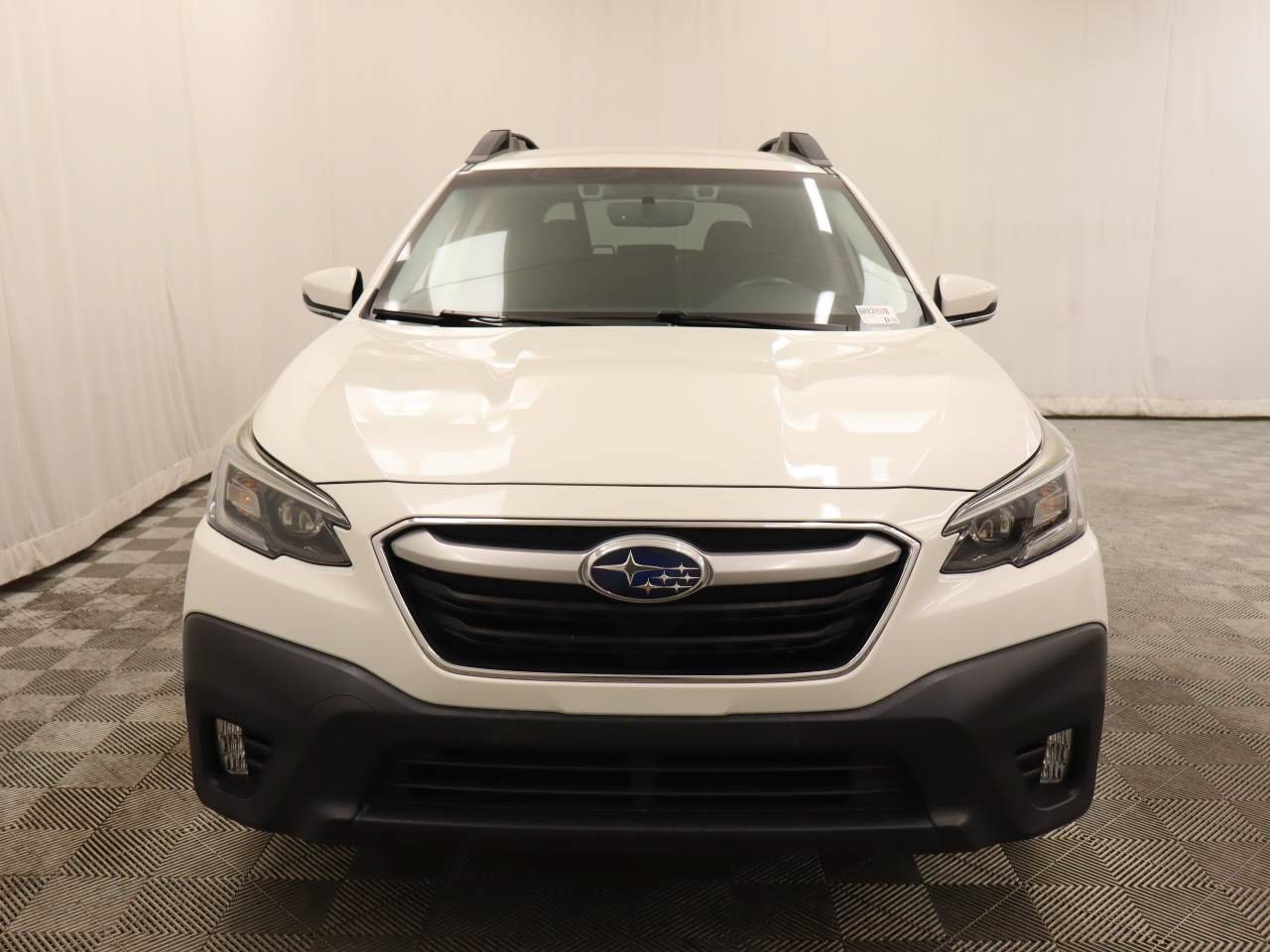 Used 2022 Subaru Outback Premium w/ Popular Package #1 AWD/4WD image 4