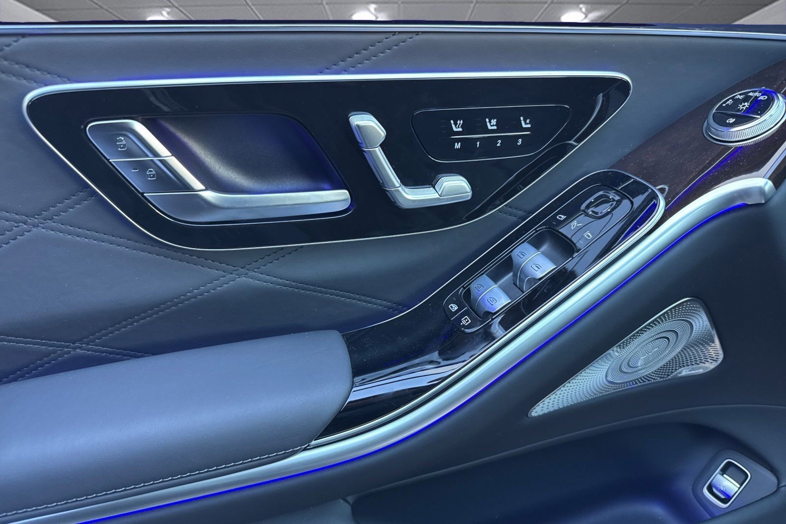 New 2026 Mercedes-Benz Maybach S 680 4MATIC image 12