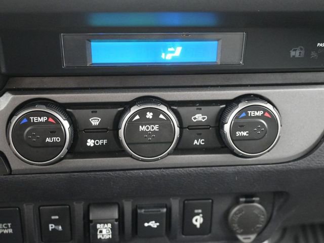 Used 2022 Toyota Tacoma TRD Sport w/ Technology Package image 22