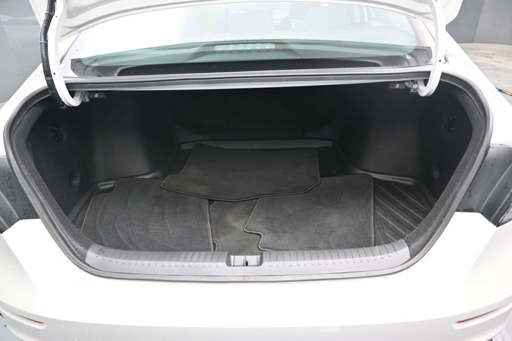 Used 2024 Honda Accord EX image 10