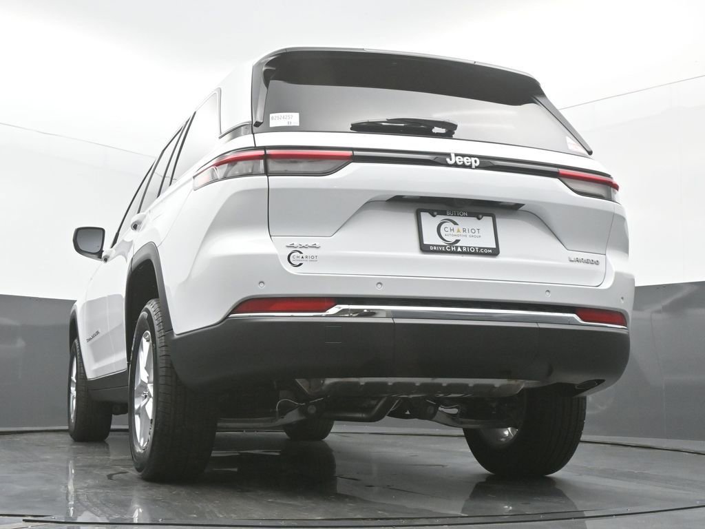 New 2025 Jeep Grand Cherokee Laredo X w/ Luxury Tech Group I image 47