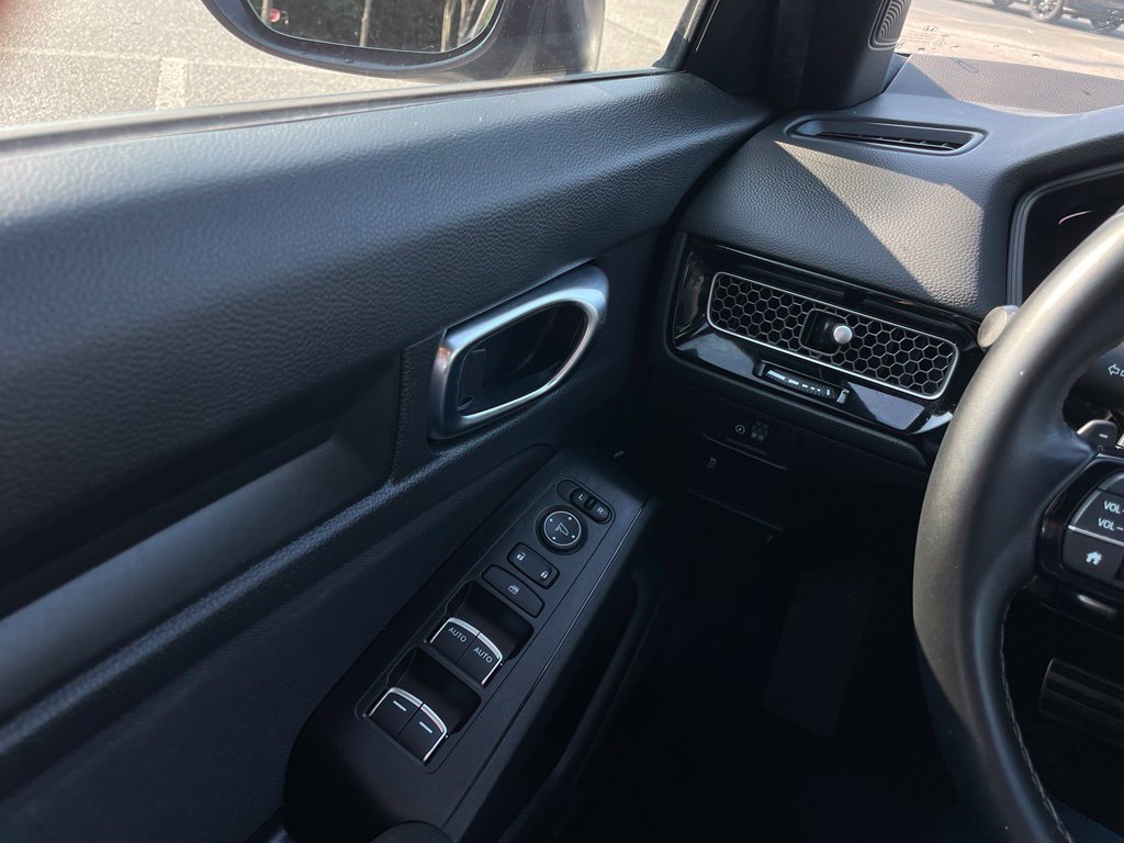 Certified 2025 Honda Civic Sport image 22