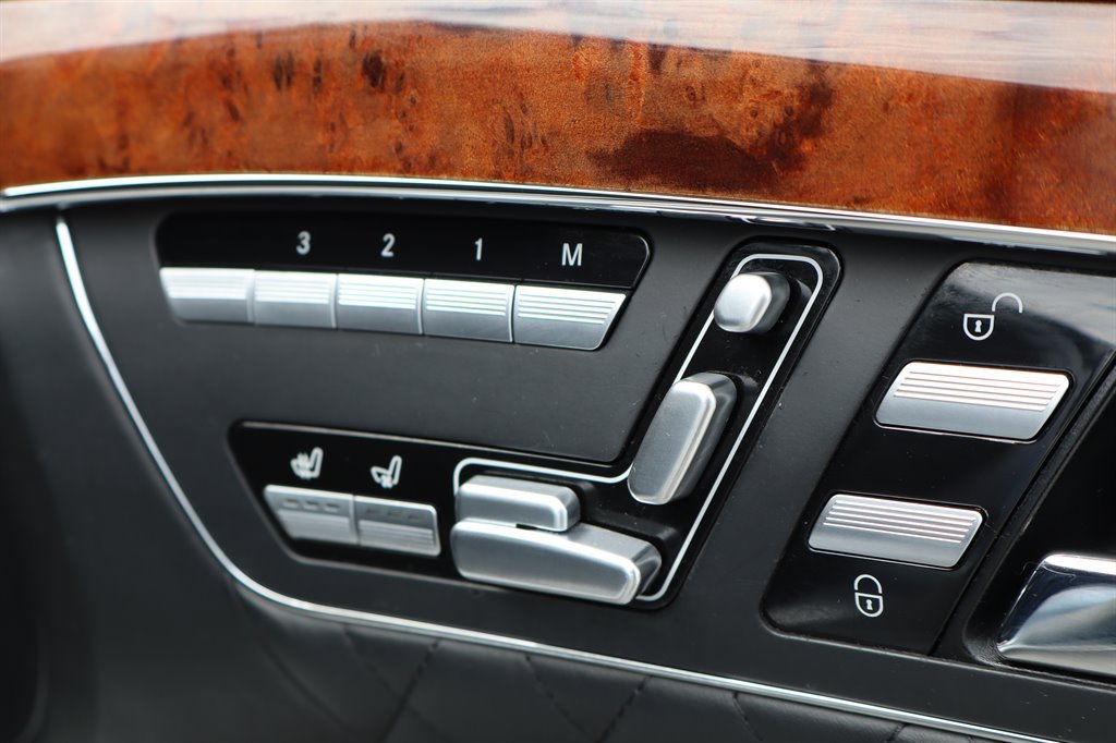 Used 2008 Mercedes-Benz S 65 AMG image 32