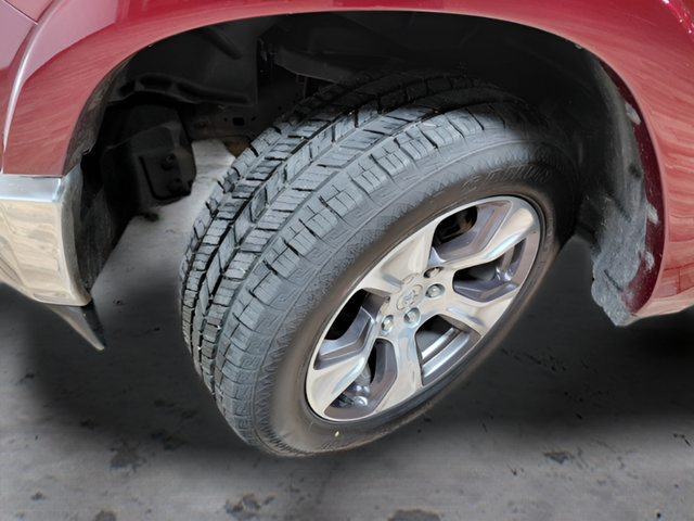 Used 2020 RAM 1500 Laramie AWD/4WD image 23