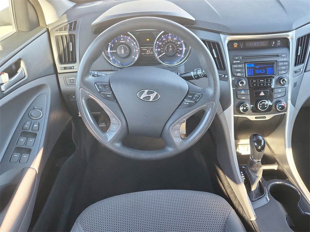 Used 2014 Hyundai Sonata GLS image 10