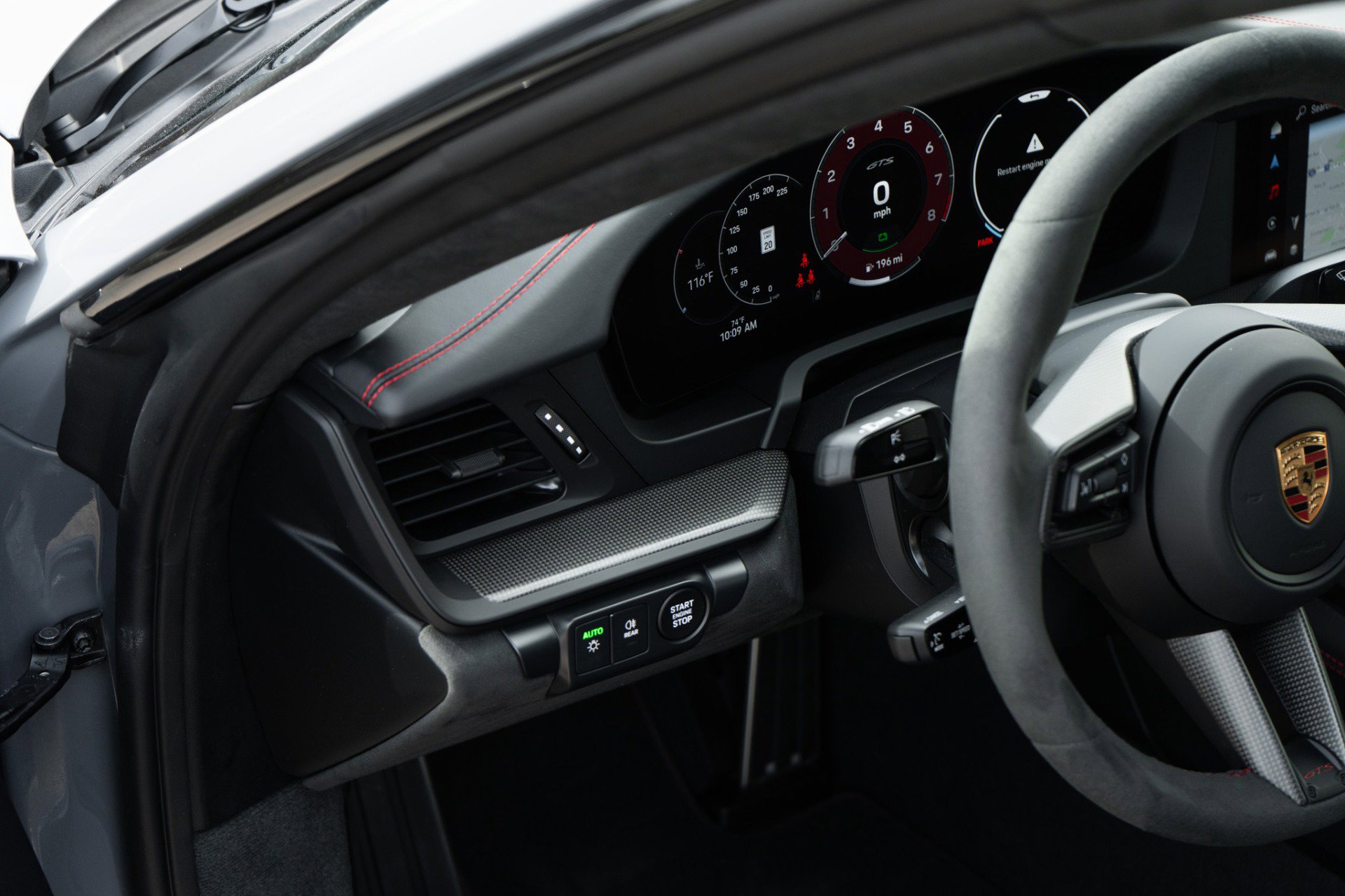 Used 2025 Porsche 911 Carrera 4 GTS image 18