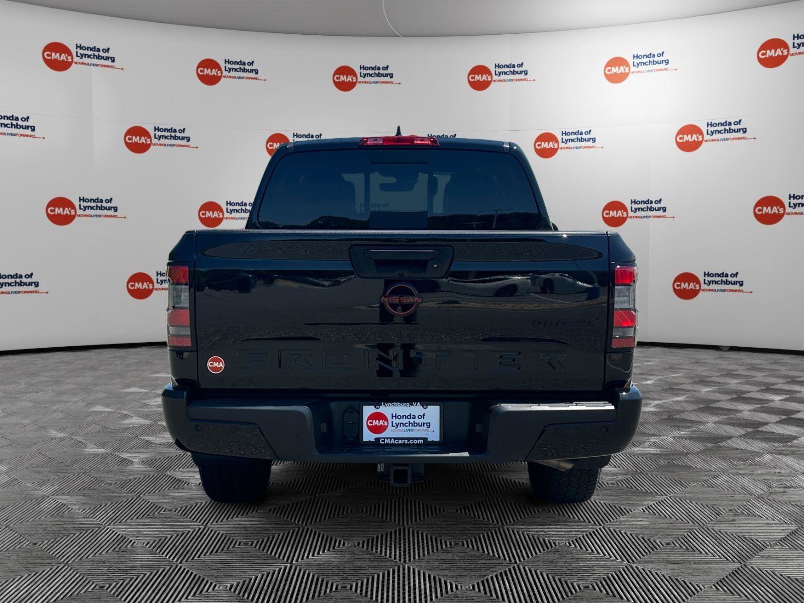 Used 2024 Nissan Frontier PRO-4X w/ Pro Premium Package AWD/4WD image 4