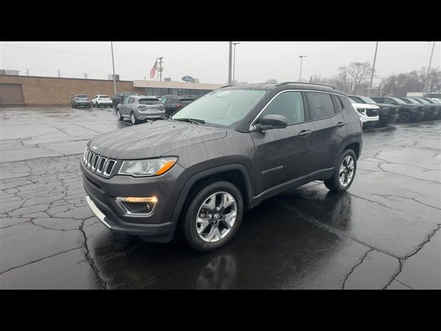 Used 2020 Jeep Compass Limited image 4
