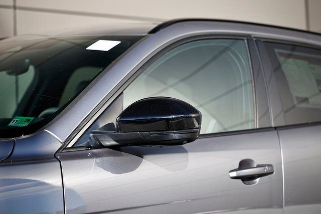 New 2026 Jaguar F-PACE R-Dynamic S image 3