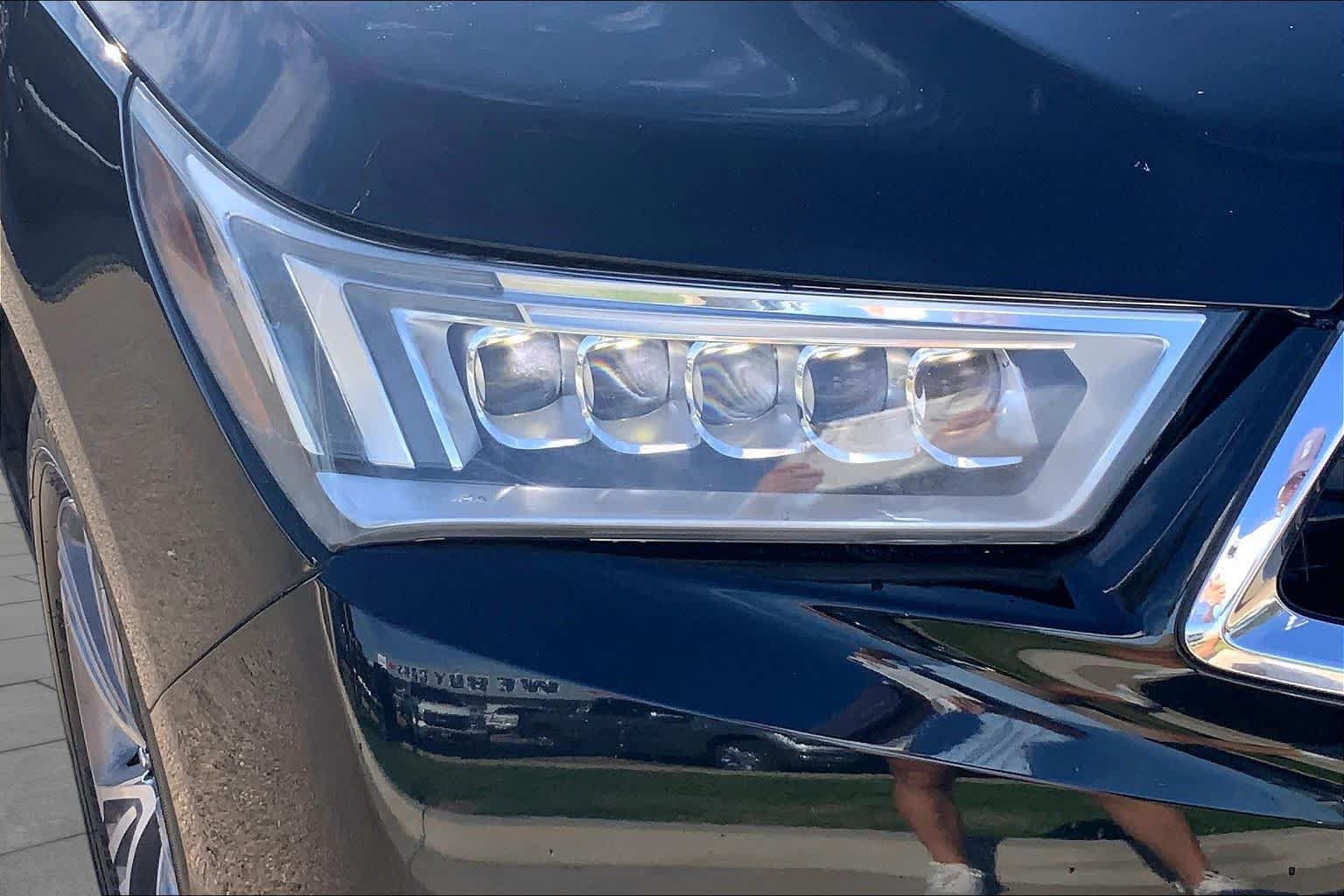Used 2020 Acura MDX SH-AWD image 28
