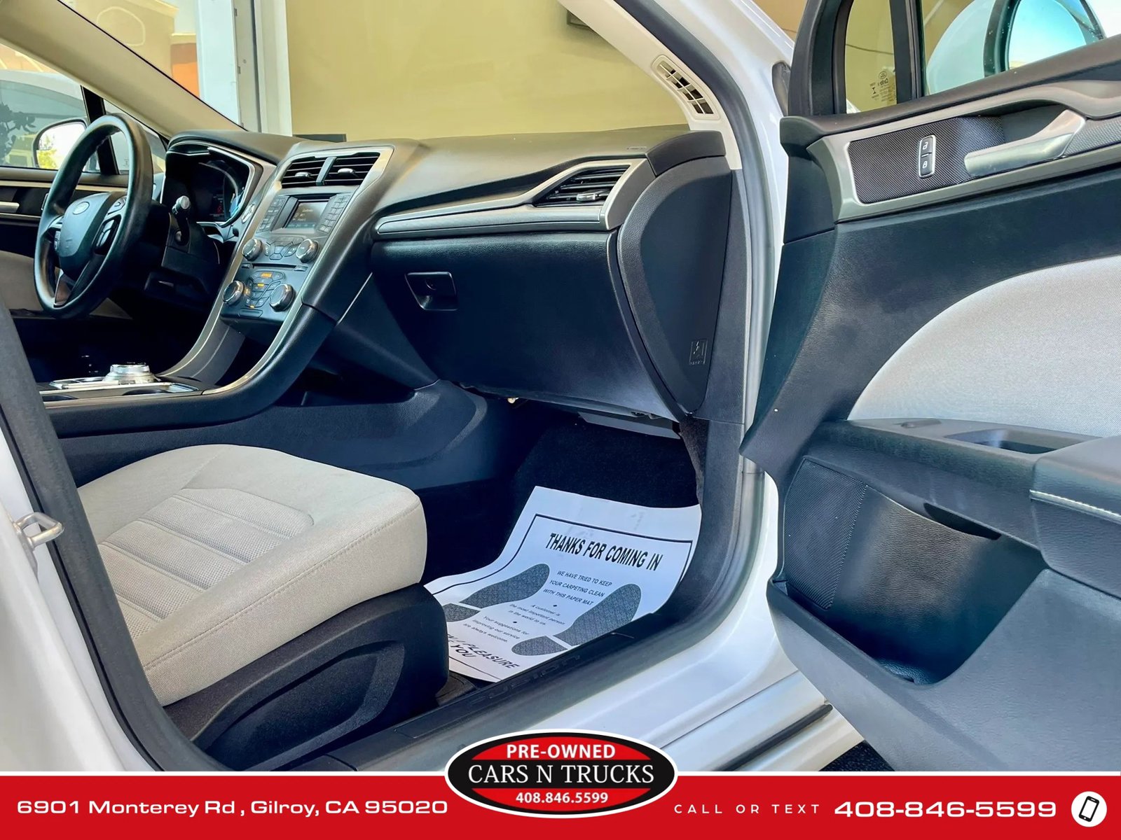 Used 2018 Ford Fusion S FWD image 12