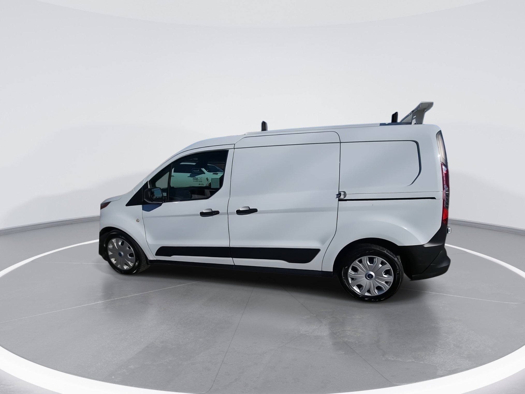 Used 2022 Ford Transit Connect XL image 6
