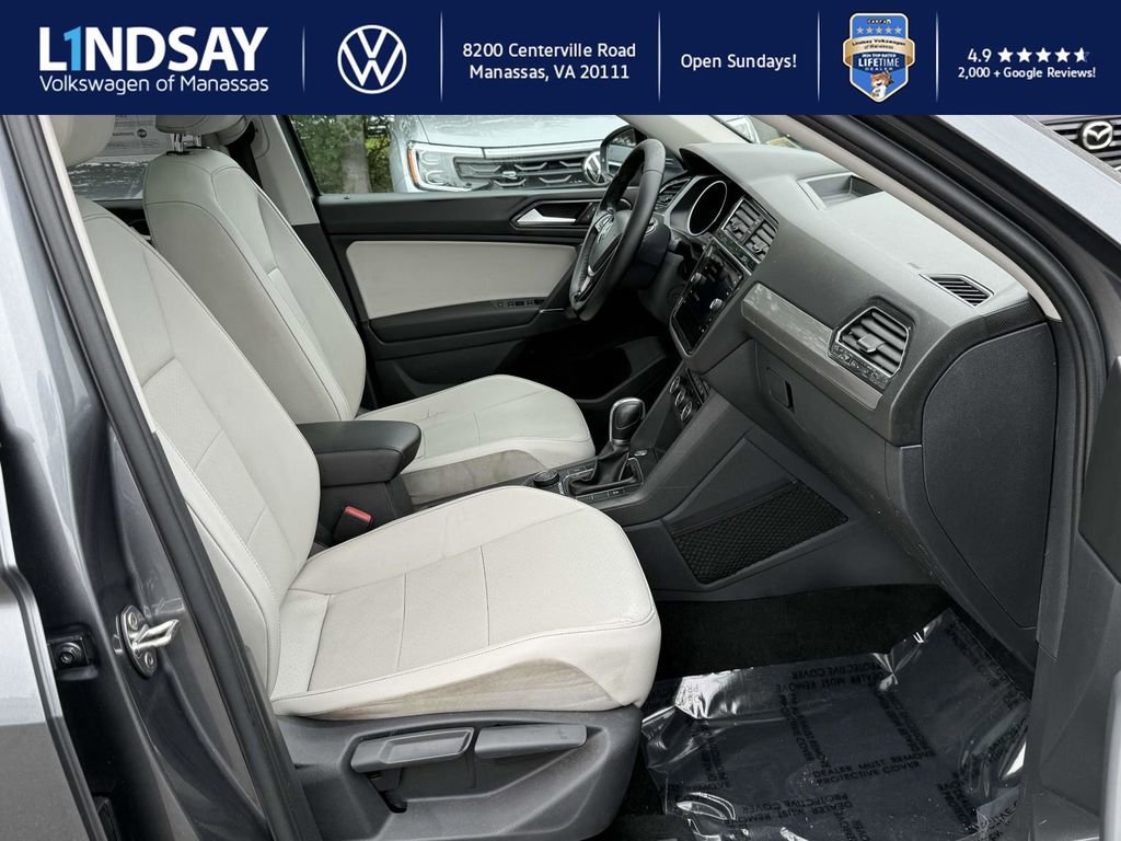 Used 2018 Volkswagen Tiguan SE image 11