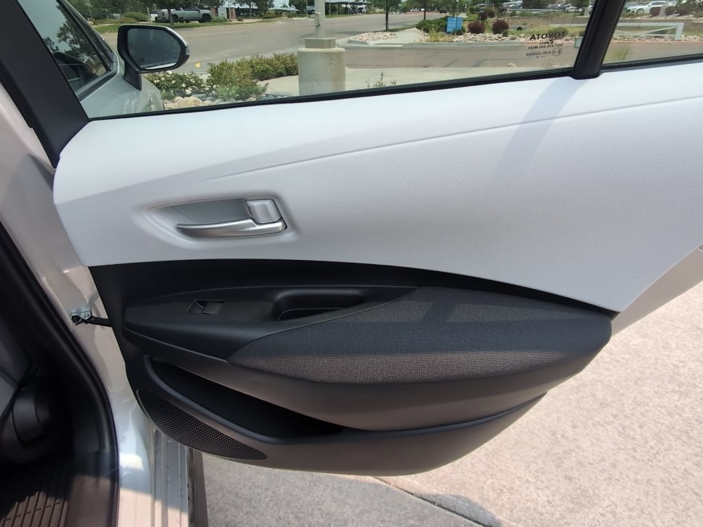 Used 2026 Toyota Corolla SE FWD image 21