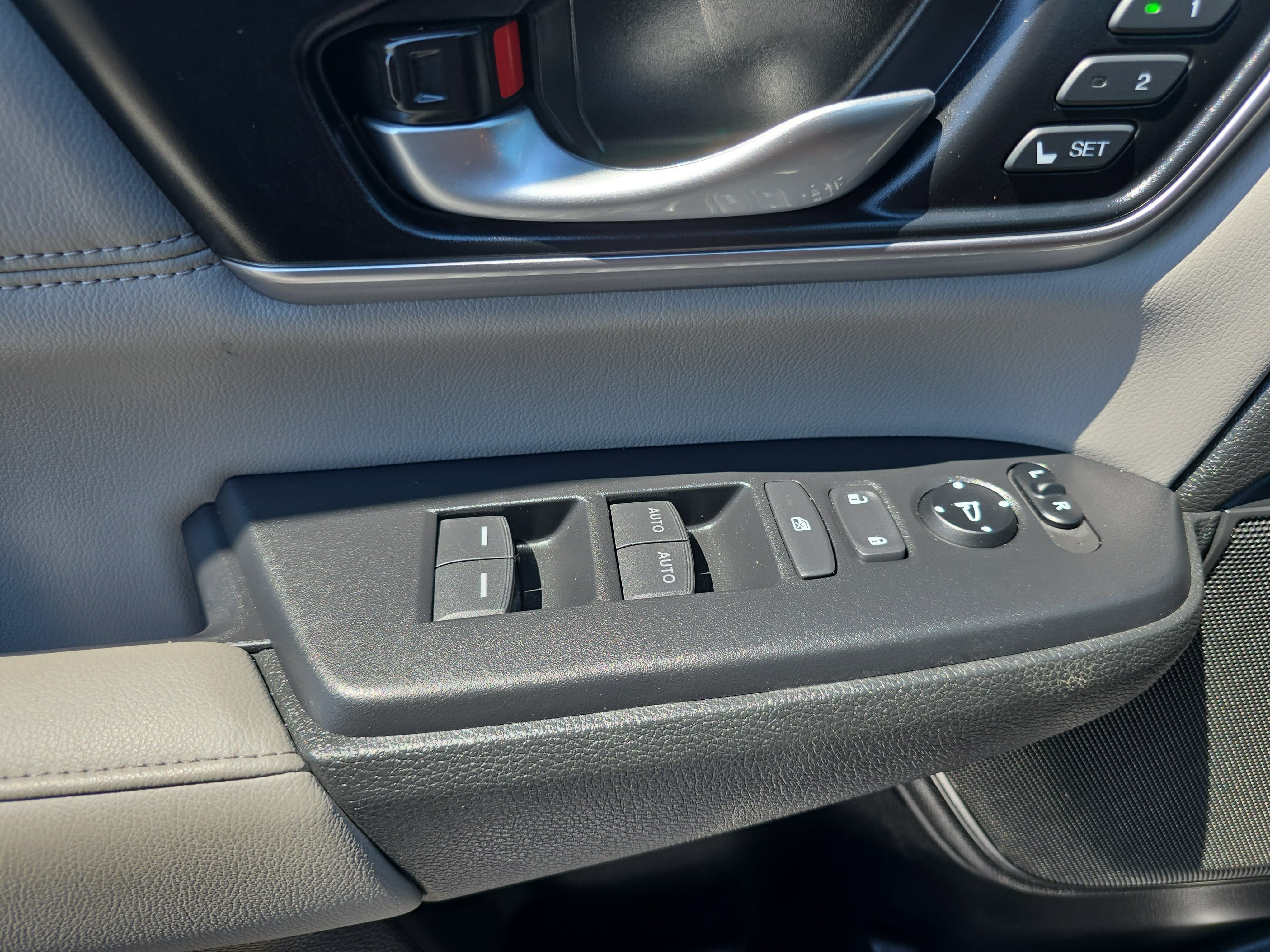 Used 2021 Honda CR-V Touring image 26