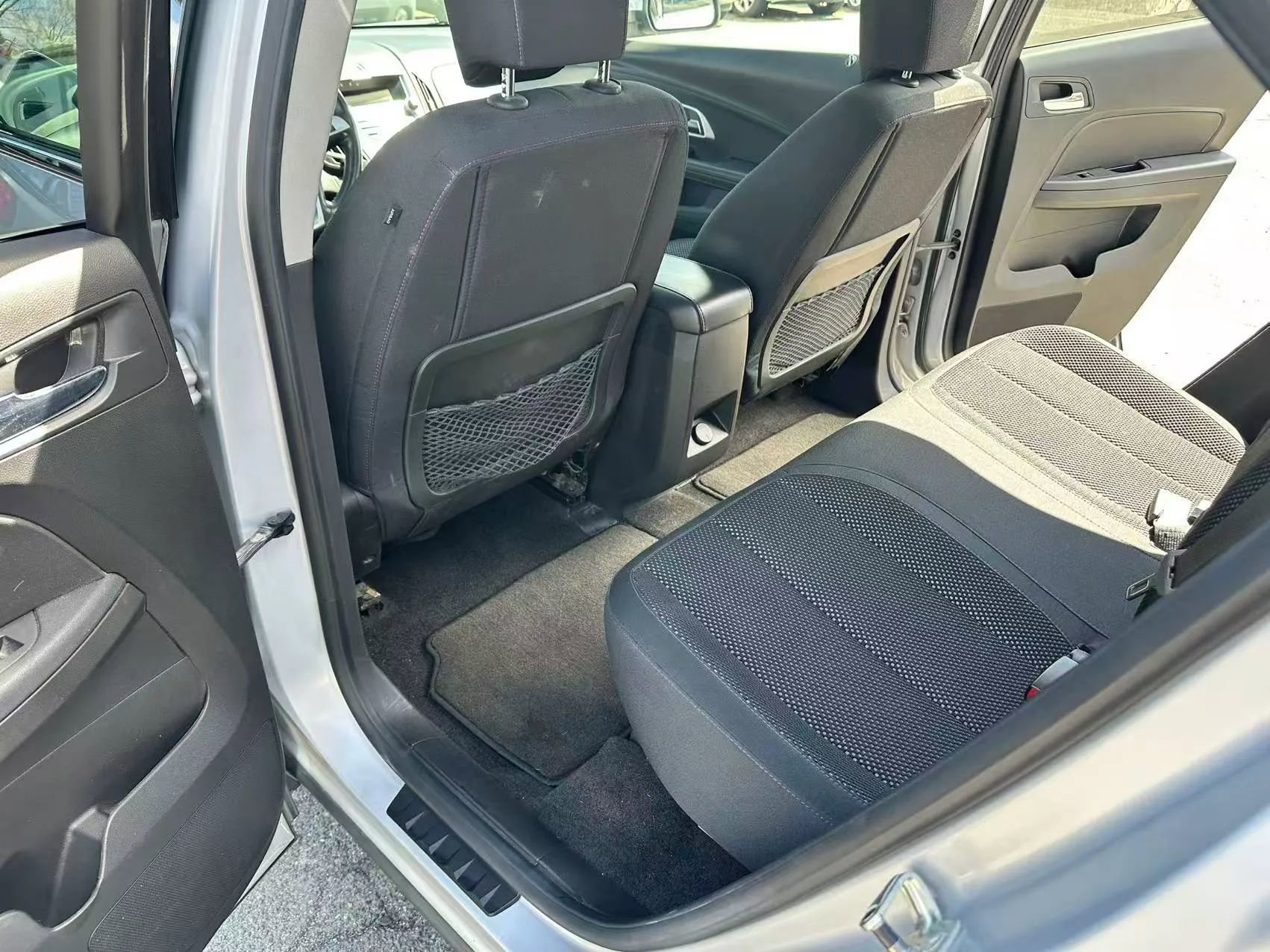 Used 2010 Chevrolet Equinox LT w/ Vehicle Interface Package image 10