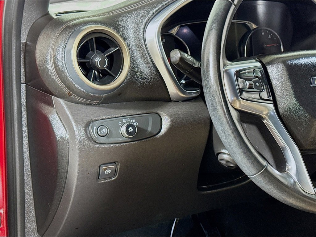 Used 2023 Chevrolet Blazer Premier w/ Driver Confidence II Package image 8