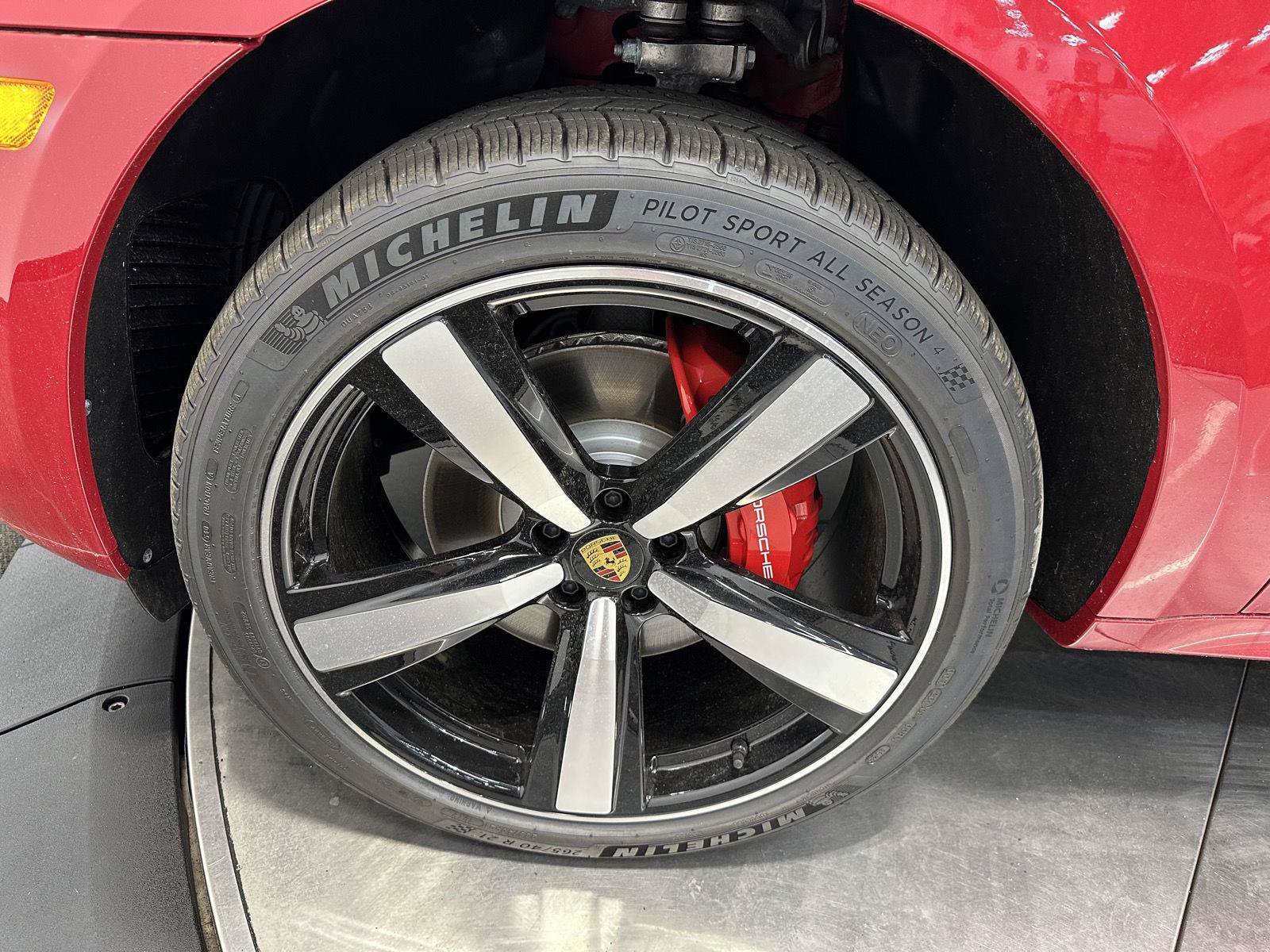 New 2026 Porsche Macan S AWD/4WD image 12