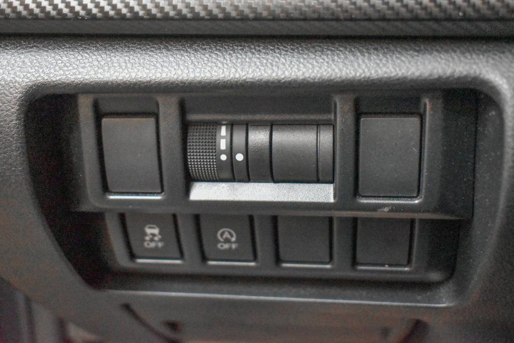 Used 2020 Subaru Crosstrek 2.0i Premium w/ Popular Package #2 image 18