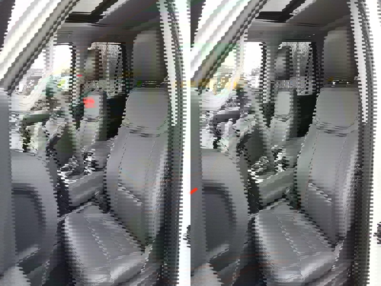 Certified 2025 Ford Expedition Max Active image 10