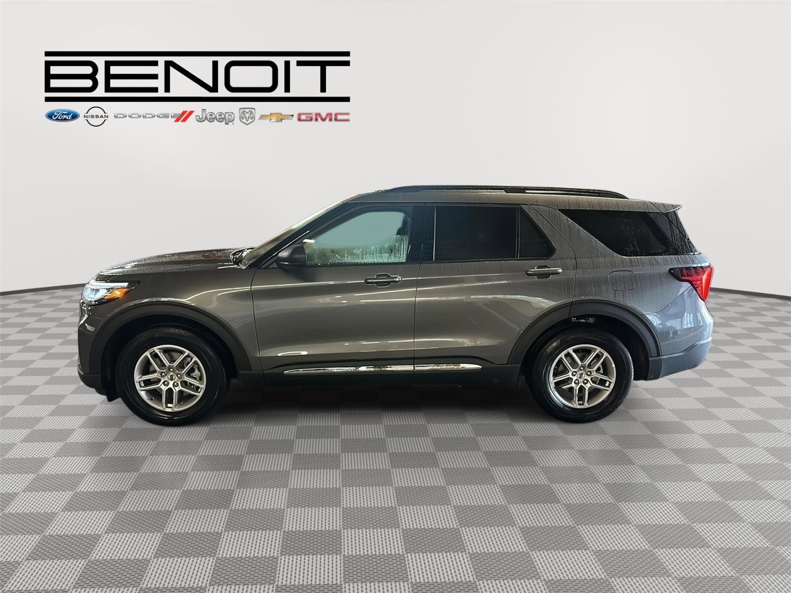 New 2025 Ford Explorer Active w/ Active Comfort Package image 8