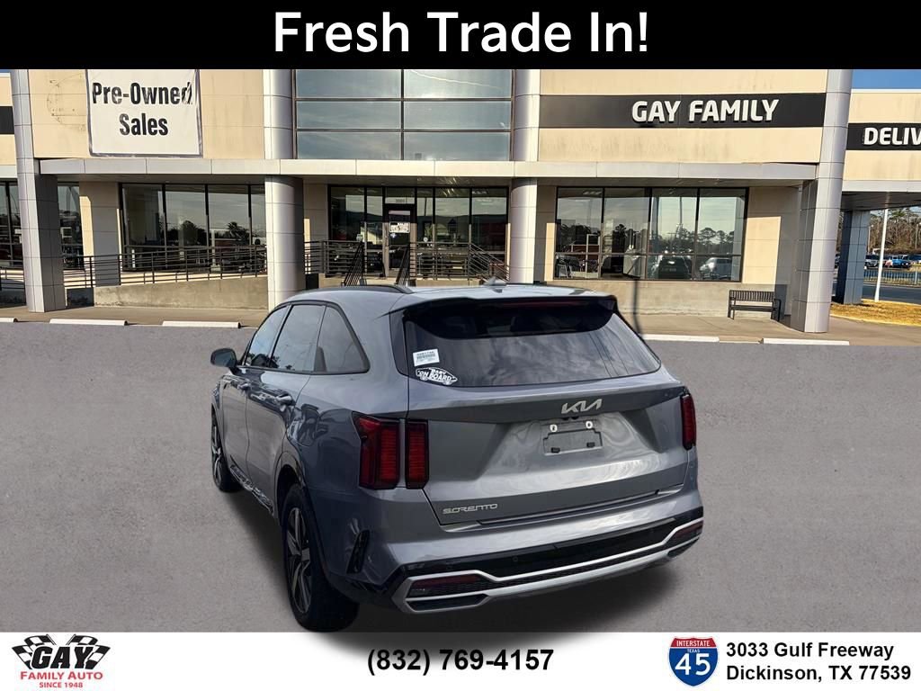 Used 2023 Kia Sorento EX w/ Panoramic Sunroof Package FWD image 7