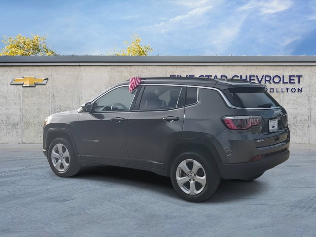 Used 2018 Jeep Compass Latitude w/ Popular Equipment Group AWD/4WD image 6